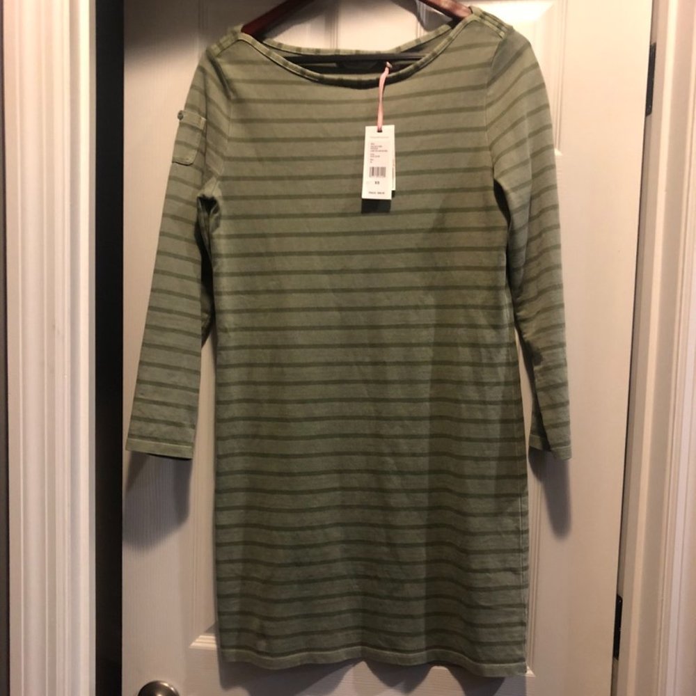 Vineyard Vines Dress